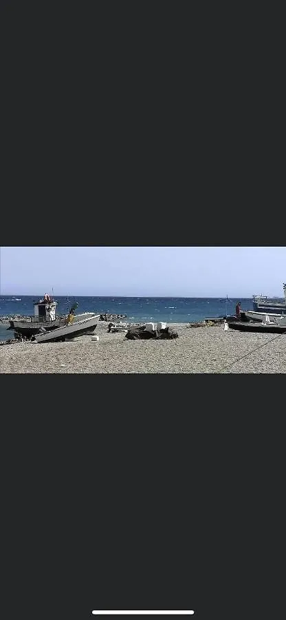 Victoria Loft Bed & Breakfast Castell de Ferro