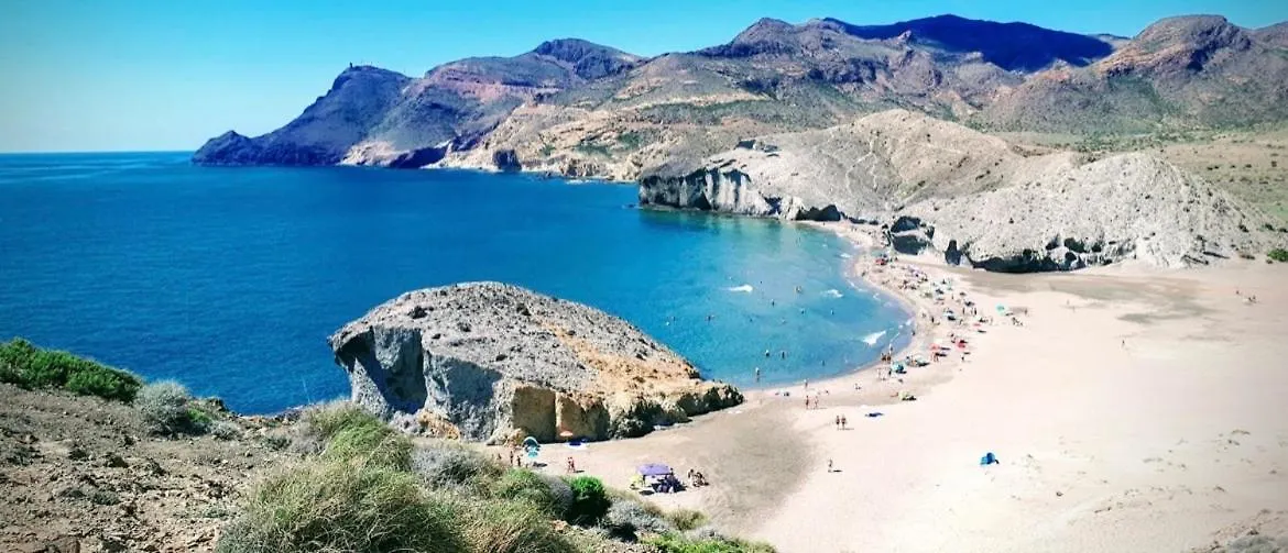 Bed & Breakfast Victoria Loft Bed and Breakfast Castell de Ferro Spanje