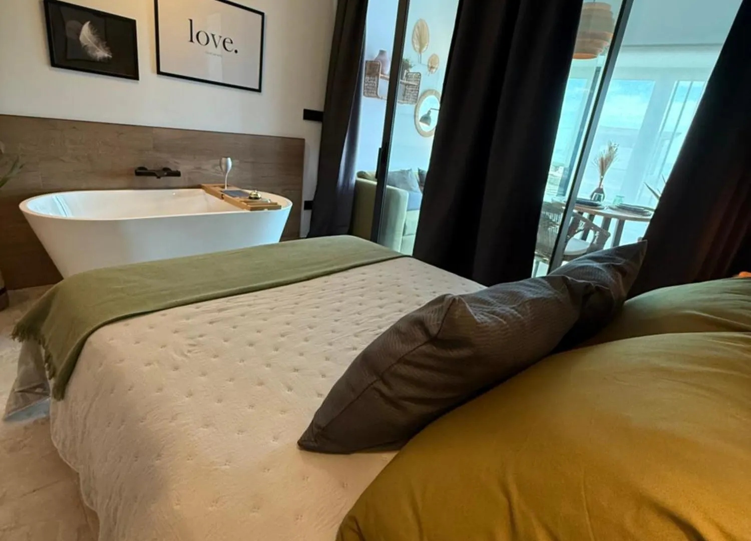 カステル・デ・フェロ Victoria Loft Bed & Breakfast